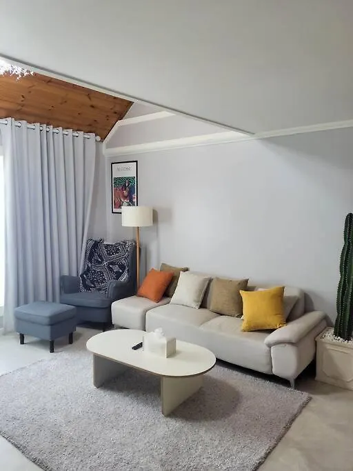 Jin House Incheon Geomamstation Apartment
