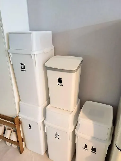 Jin House Incheon Geomamstation Apartment 0*,  South Korea