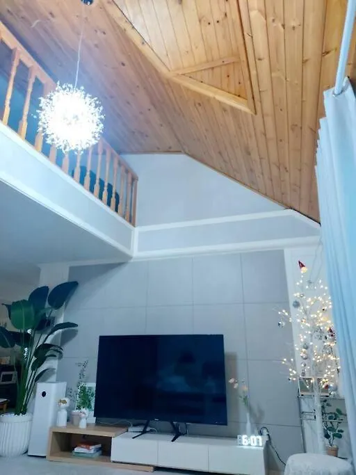Jin House Incheon Geomamstation Apartment