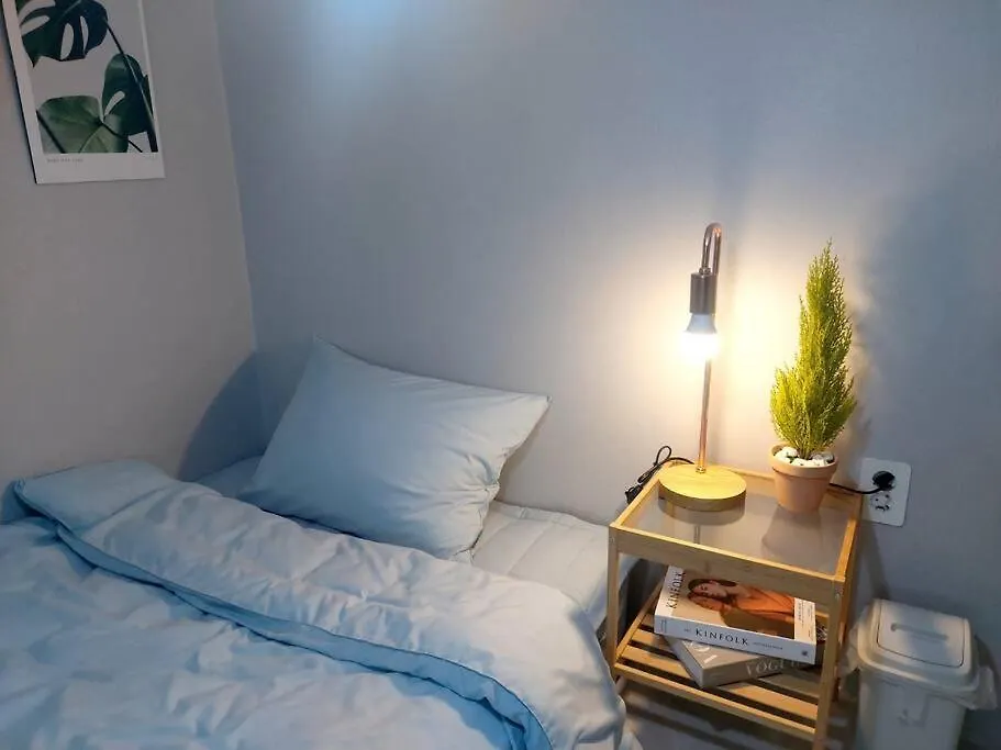 Jin House Incheon Geomamstation Apartment South Korea