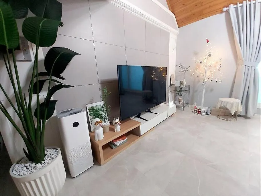 Jin House Incheon Geomamstation Apartment