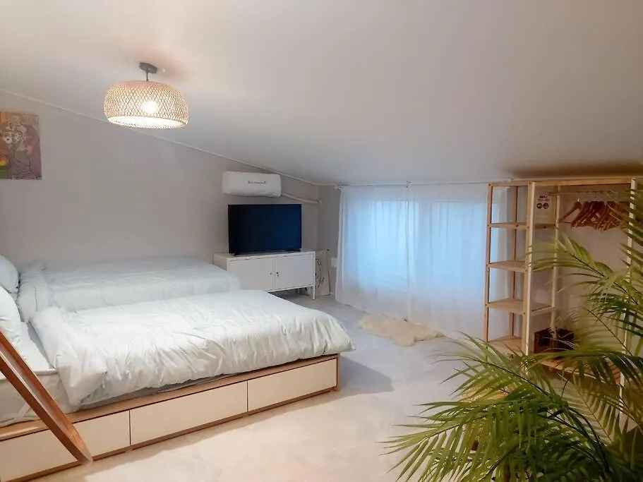 Jin House Incheon Geomamstation Apartment South Korea