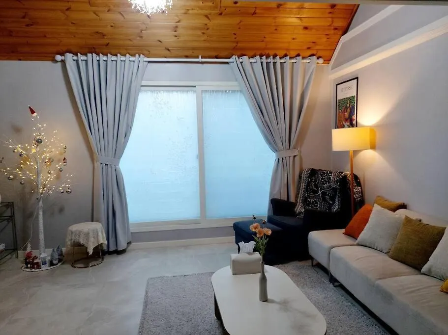 Jin House Incheon Geomamstation Apartment South Korea