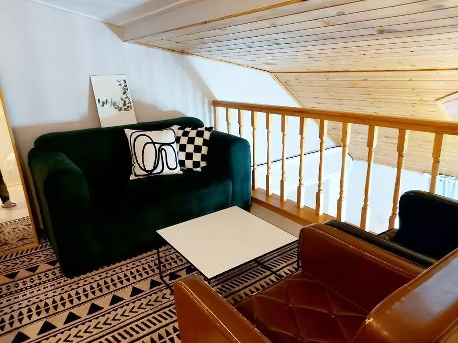 Jin House Incheon Geomamstation Apartment South Korea